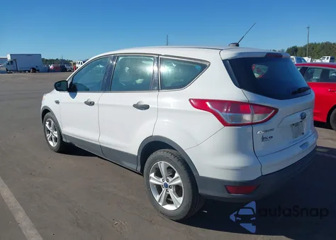 2015 Ford Escape S from USA, damaged, VIN 1FMCU0F70FUB89770